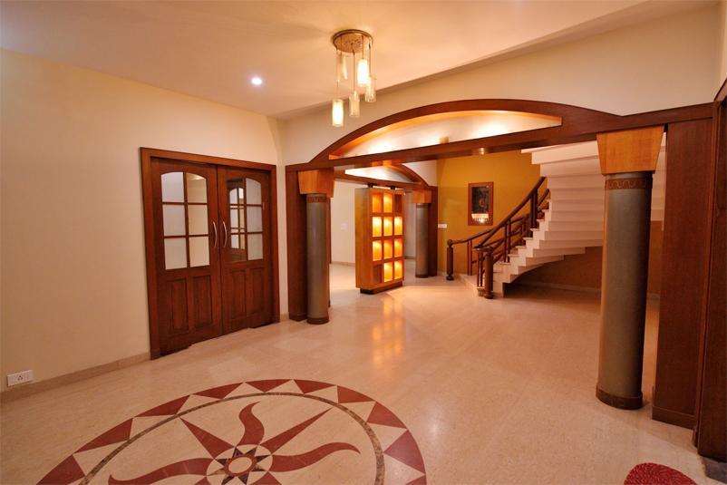 Sri Ranga Krupa Hotel Tiruchirappalli ภายนอก รูปภาพ